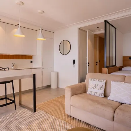 Апартаменты Center Bay Luxueux Avec Vue 6 Eme Etage *