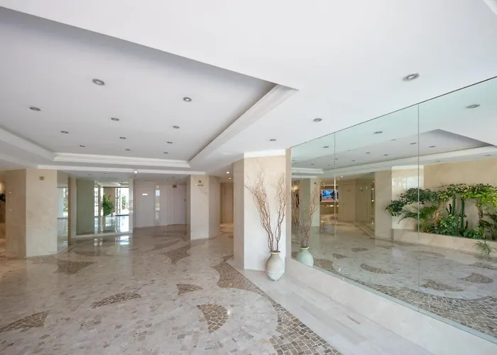 Center Bay Luxueux Avec Vue 6 Eme Etage Apartmán Juan-les-Pins